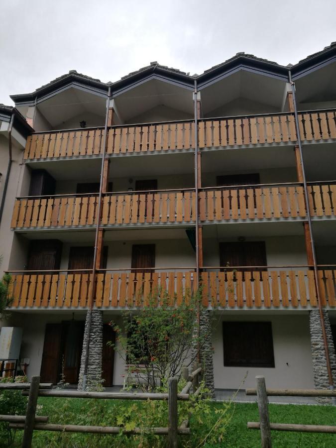 Le Sapin 2 Apartment Cogne Bagian luar foto
